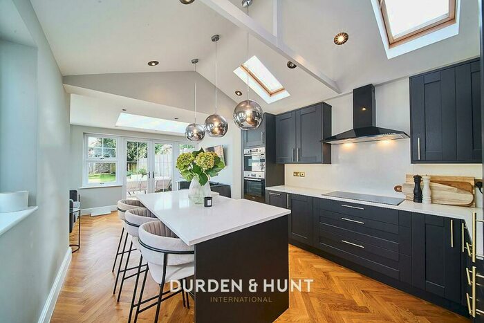 4 Bedroom Detached House To Rent In Coopers Hill, Ongar, CM5