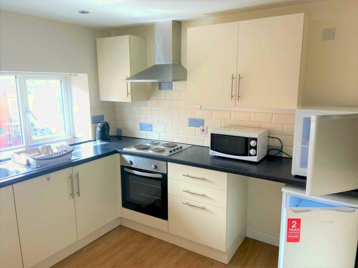 1 Bedroom Flat To Rent In The Kingsway, City Centre, Swansea, SA1