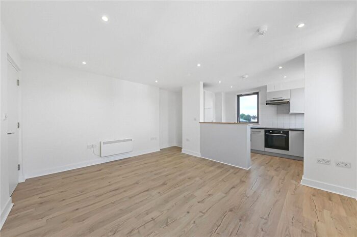 2 Bedroom Apartment To Rent In Parkway, Camden Town, London, NW1