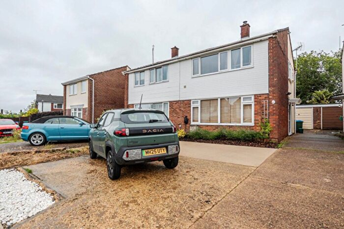 3 Bedroom Semi Detached House For Sale In Manor Road, Newton Longville, Buckinghamshire, MK17
