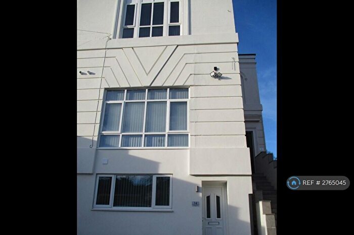 1 Bedroom Flat To Rent In Slatey Road, Prenton, CH43