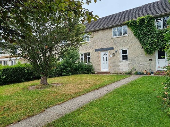 3 Bedroom Terraced House To Rent In Holdcroft Close, Blunsdon, SN26