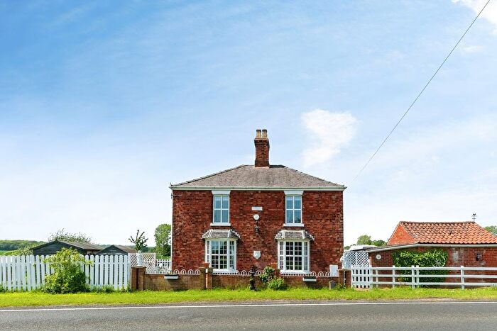 3 Bedroom Detached House For Sale In Grainsby, Grimsby, Lincolnshire, DN36