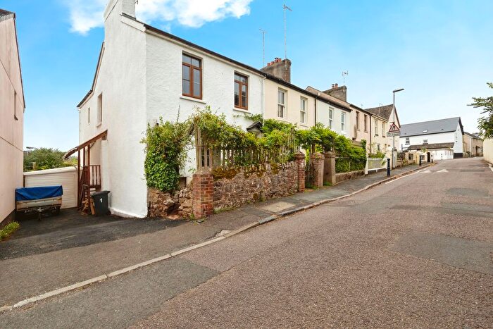 4 Bedroom End Of Terrace House For Sale In Yon Street, Kingskerswell, Newton Abbot, Devon, TQ12