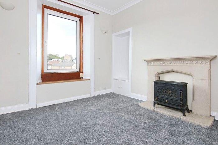 1 Bedroom Flat For Sale In / Milton Street, Abbeyhill, Edinburgh, EH8