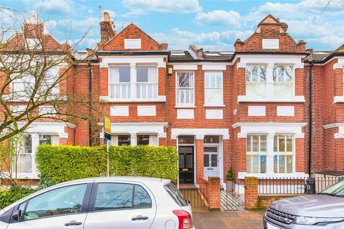 5 Bedroom Terraced House To Rent In Selwyn Avenue, Richmond, Surrey, TW9