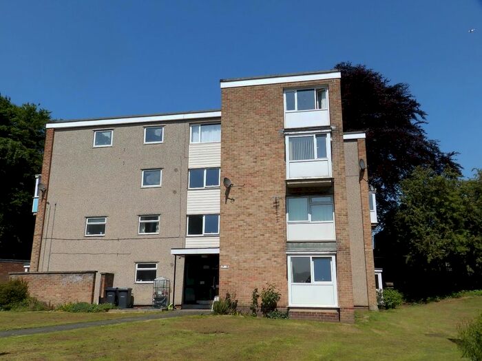 2 Bedroom Flat To Rent In Hoyle Court Road, Baildon, Shipley, West Yorkshire, BD17