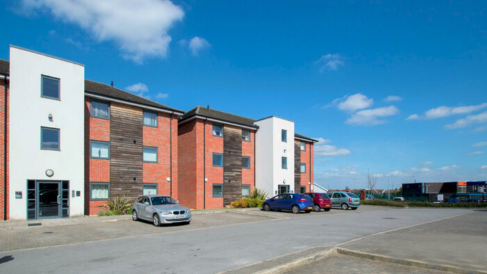 2 Bedroom Apartment To Rent In Rectory Court, Armthorpe, DN3