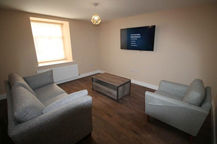 4 Bedroom Terraced House To Rent In Jesmond Road West, Newcastle Upon Tyne, NE2