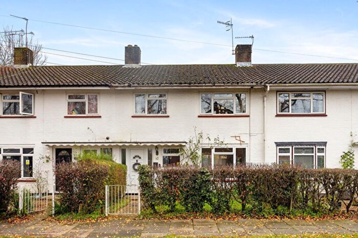 3 Bedroom Terraced House For Sale In Elsted Close, Crawley, RH11