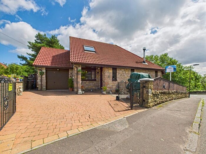 3 Bedroom Detached House For Sale In Mill Road, Blackburn, West Lothian, EH47