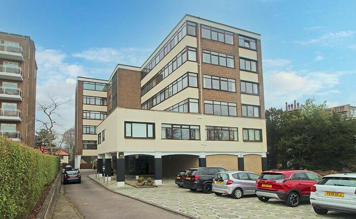 2 Bedroom Flat To Rent In Beech Grove, Harrogate, HG2