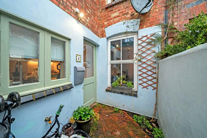 2 Bedroom Semi-Detached House For Sale In Woodford Halse, Banbury, NN11