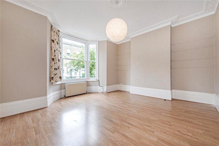 1 Bedroom Flat To Rent In Pyrland Road, Islington, N5