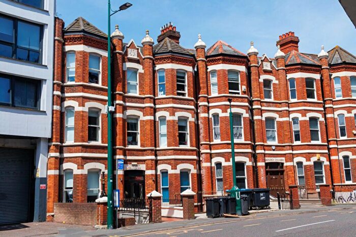 1 Bedroom Flat To Rent In St Peter's Road, Bournemouth, BH1