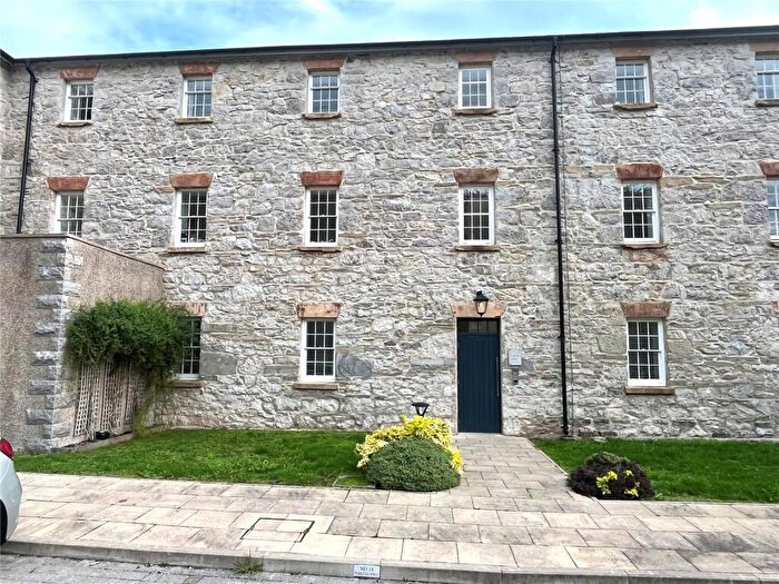 2 Bedroom Apartment To Rent In Old Chester Road, Holywell, Flintshire, CH8