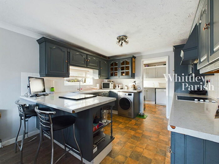 3 Bedroom Detached House For Sale In Victoria Road, Diss, IP22