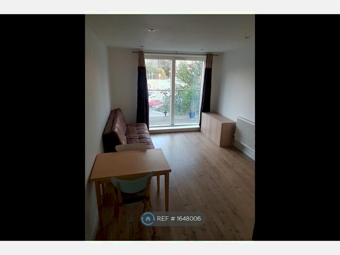 1 Bedroom Flat To Rent In Adana Building, London, SE13