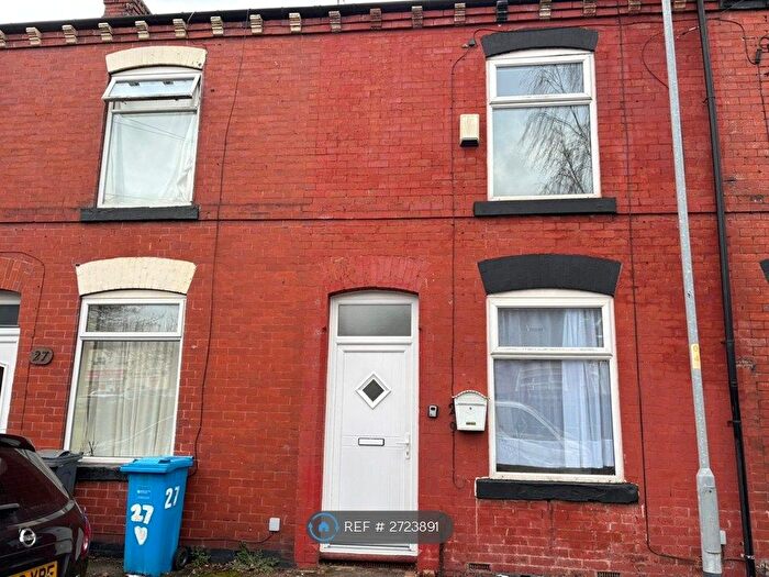 2 Bedroom Terraced House To Rent In Bardsley Street, Manchester, M40