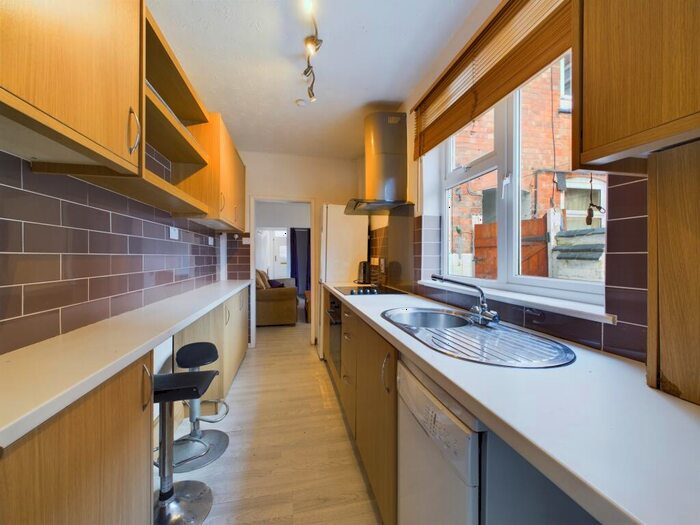 3 Bedroom Terraced House To Rent In Wolverton Road, Leicester, LE3