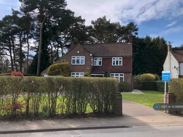 4 Bedroom Detached House To Rent In Cullesden Road, Kenley, CR8