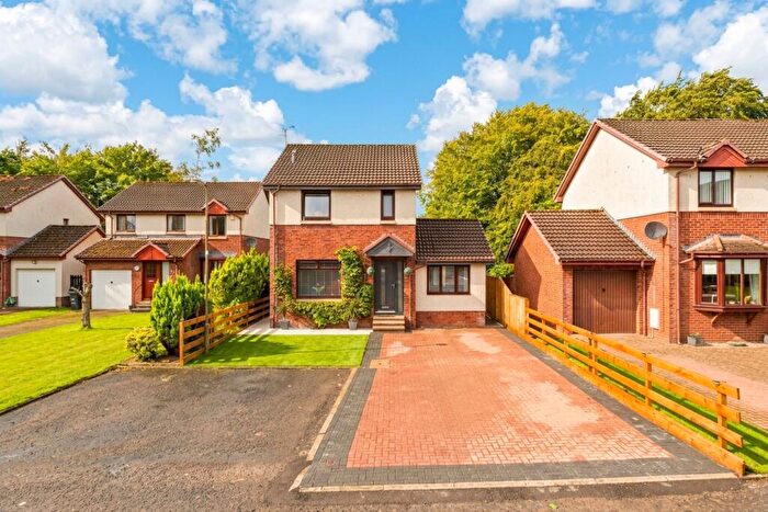 4 Bedroom Detached House For Sale In Kaims Brae, Livingston Village, EH54