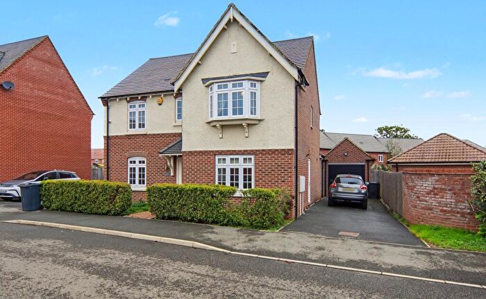 4 Bedroom Detached House For Sale In Watitune Avenue, Nuneaton, CV10