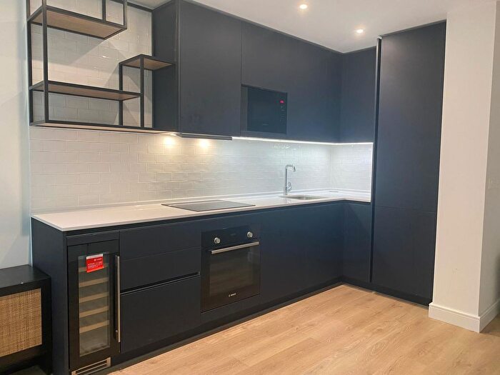 2 Bedroom Flat To Rent In Wembley, HA0