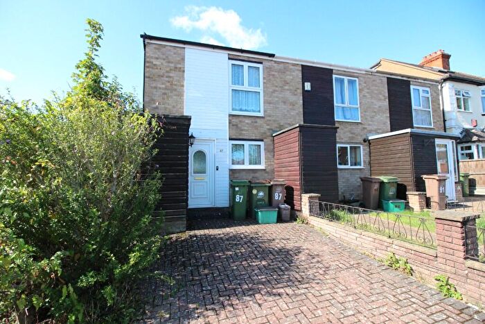 2 Bedroom End Of Terrace House For Sale In Langley Avenue, London, KT4