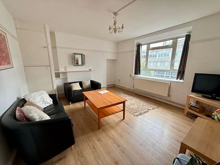 4 Bedroom Flat To Rent In Mackay House, White City Estate, London, W12