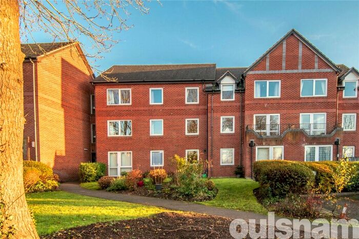 2 Bedroom Apartment To Rent In Ednall Lane, Bromsgrove, Worcestershire, B60