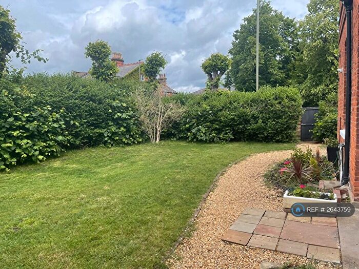 2 Bedroom Flat To Rent In Salisbury Road, Barnet, EN5