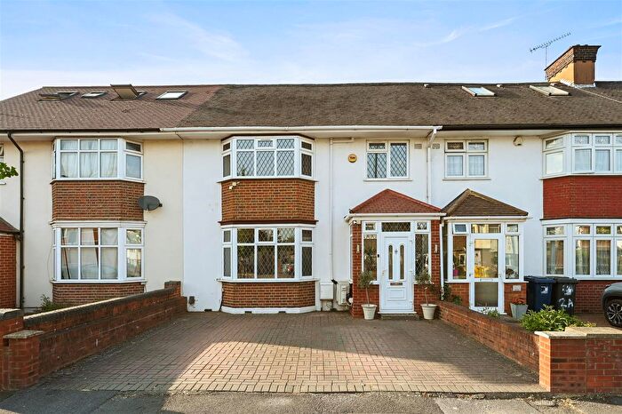 3 Bedroom Terraced House For Sale In Allan Way, North Acton Playing Fields, Acton London, W3