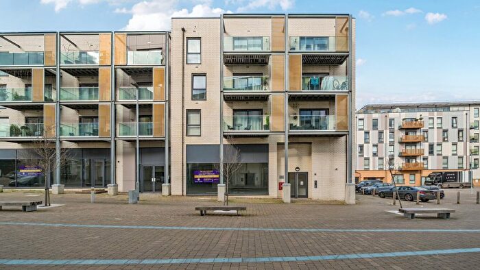 2 Bedroom Flat For Sale In Cunard Square, Chelmsford, CM1