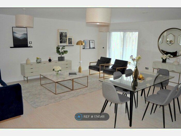 2 Bedroom Flat To Rent In Rossetti Court, London, N6