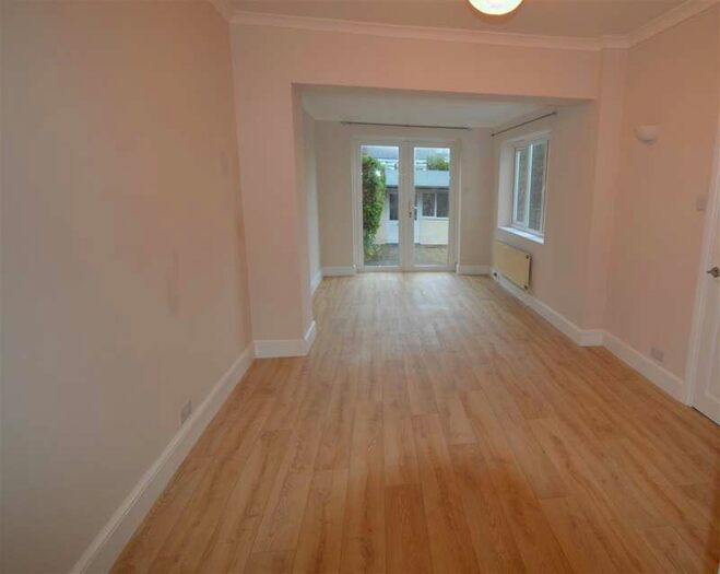 3 Bedroom End Of Terrace House To Rent In Nevill Road, Crowborough, TN6