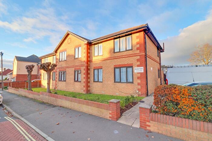 1 Bedroom Flat For Sale In Radstock Road, Woolston, SO19