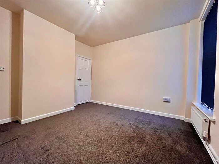 3 Bedroom Terraced House For Sale In Century Road, Great Yarmouth, NR31