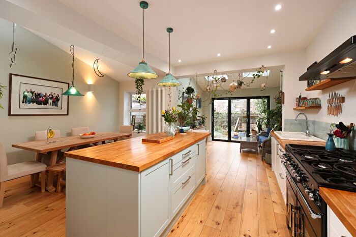 4 Bedroom Terraced House For Sale In Sefton Park Road, Bristol, BS7