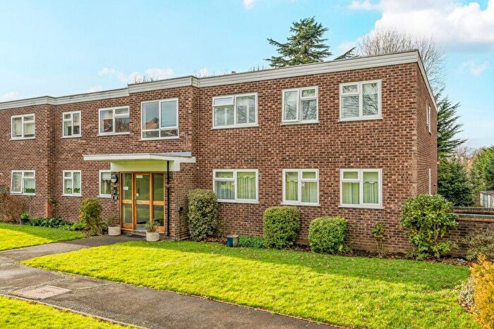 3 Bedroom Flat For Sale In Orchard Road, Bromley, BR1