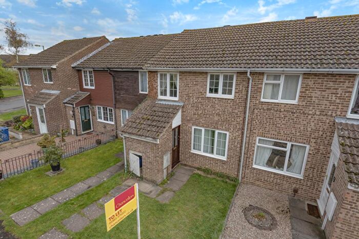 3 Bedroom Terraced House To Rent In Rutters Close, Kidlington, OX5