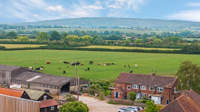 4 Bedroom Semi-Detached House For Sale In Marsh, Aylesbury, HP17