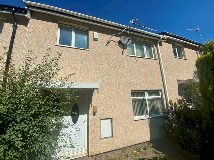 3 Bedroom House To Rent In Snead Court, Top Valley, NG5