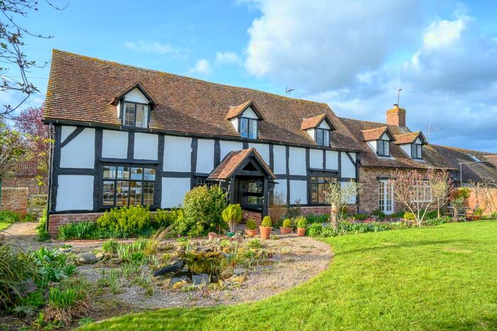 4 Bedroom Semi-Detached House For Sale In Ivington, Leominster, Herefordshire, HR6