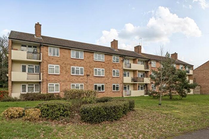 2 Bedroom Apartment For Sale In Masons Road, Headington, Oxford, OX3