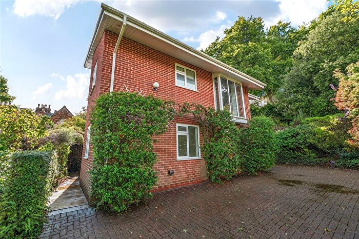 4 Bedroom Detached House To Rent In Longdrag Hill, Tiverton, Devon, EX16