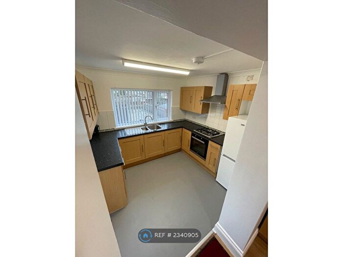 4 Bedroom Terraced House To Rent In Dan Y Graig Rd, Swansea, SA1