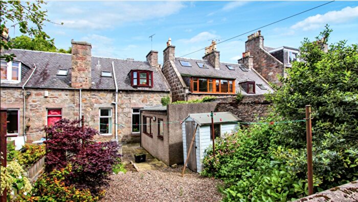 4 Bedroom Semi-Detached House To Rent In Mount Street Aberdeen, Aberdeenshire, AB25