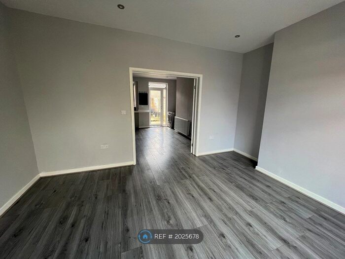 3 Bedroom Terraced House To Rent In Church Street, Little Lever, Bolton, BL3