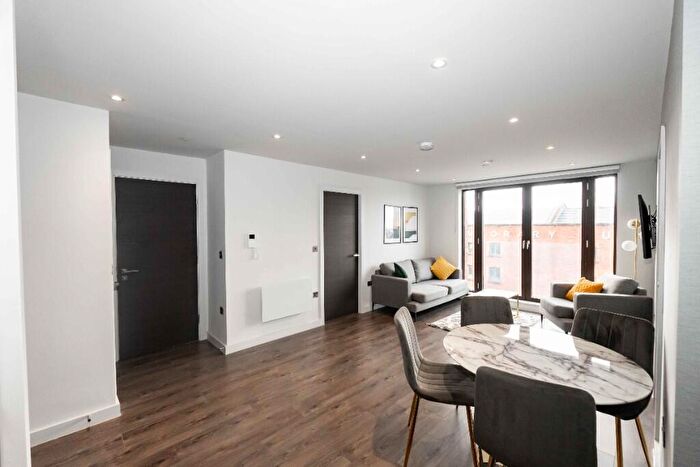 2 Bedroom Apartment To Rent In Parliament Square, Liverpool, Merseyside, L1